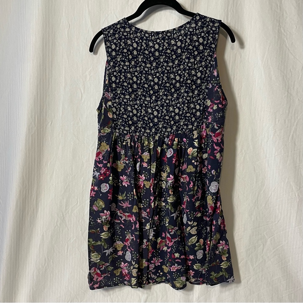 Umgee Navy Floral Tunic - Picture 2 of 6